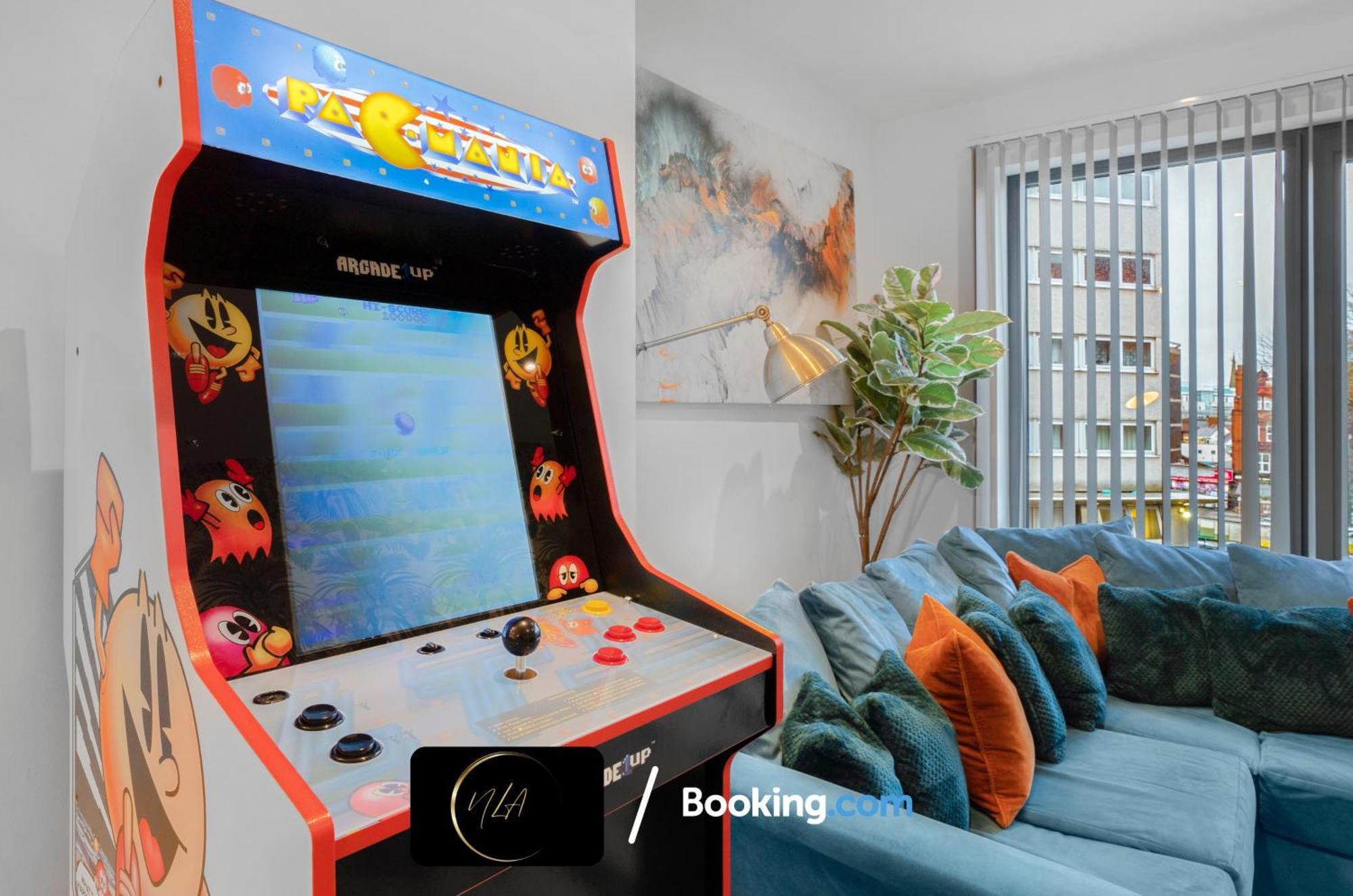 City Centre Apartment With Free Parking, 2 Bathrooms, Netflix And Wifi - Suitable For Contractors And Families - By Noor Luxury Accommodations Birmingham Eksteriør bilde