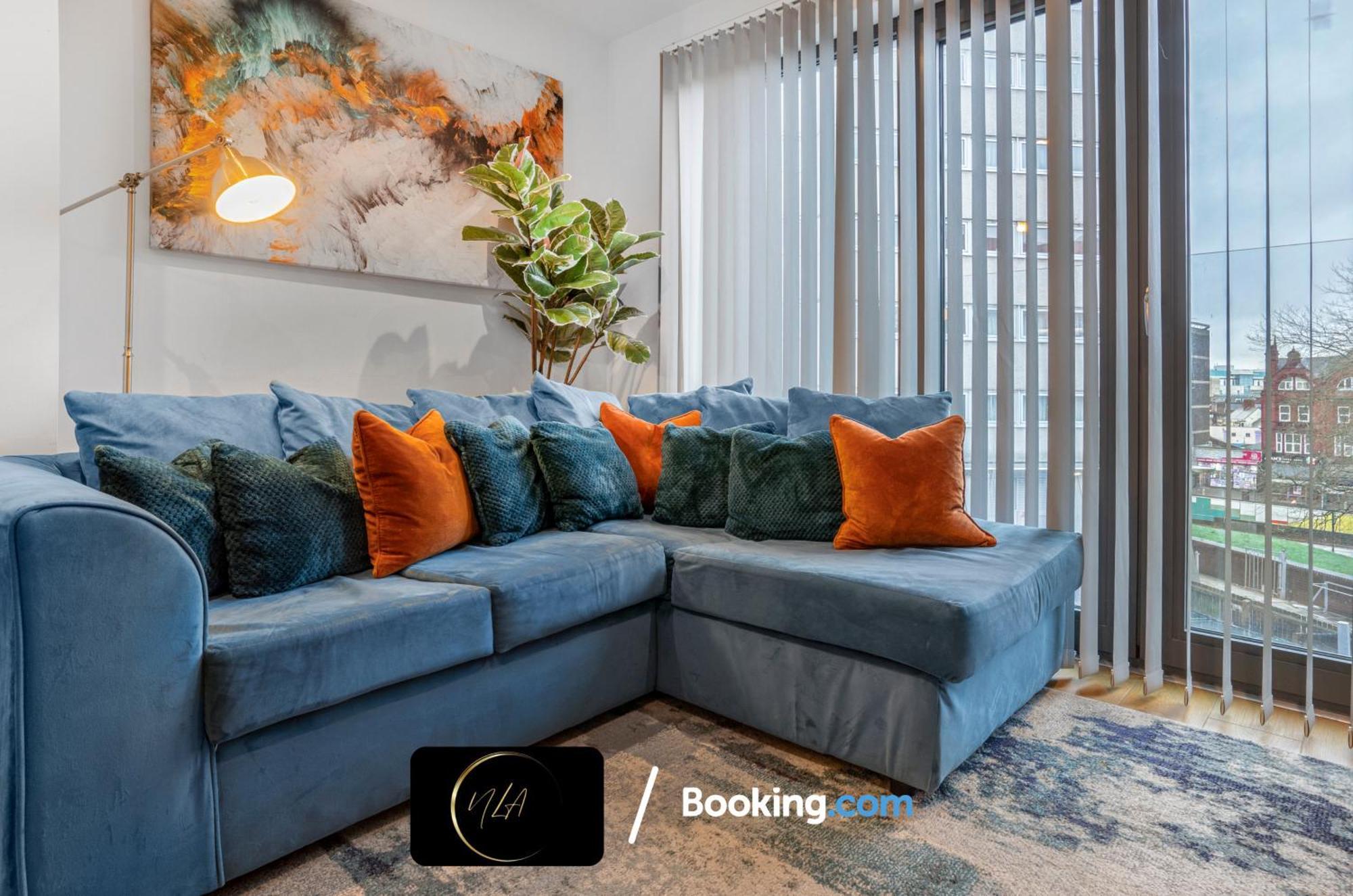 City Centre Apartment With Free Parking, 2 Bathrooms, Netflix And Wifi - Suitable For Contractors And Families - By Noor Luxury Accommodations Birmingham Eksteriør bilde