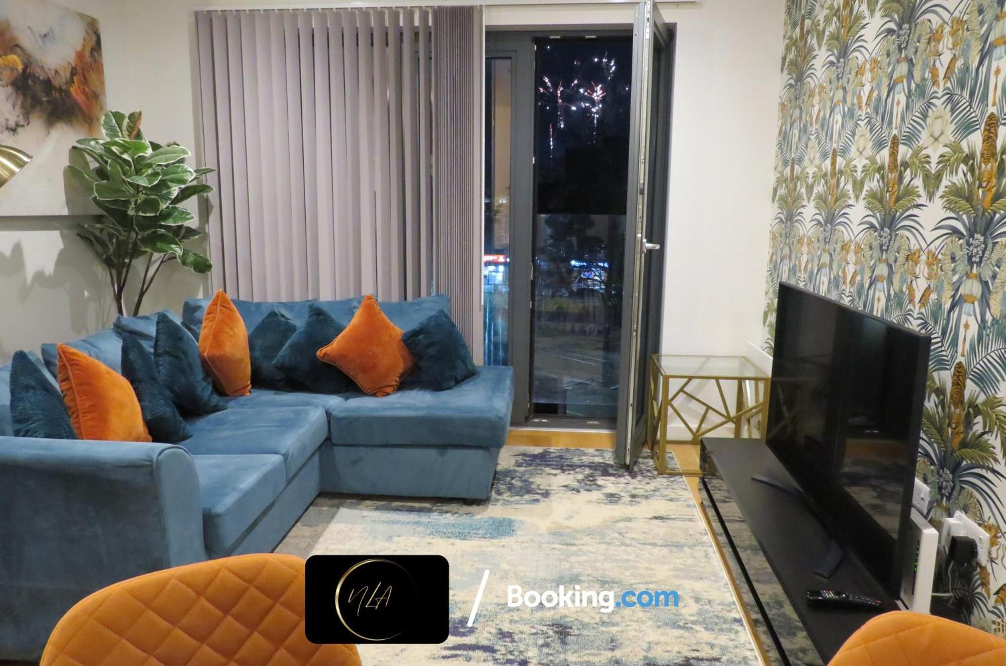 City Centre Apartment With Free Parking, 2 Bathrooms, Netflix And Wifi - Suitable For Contractors And Families - By Noor Luxury Accommodations Birmingham Eksteriør bilde