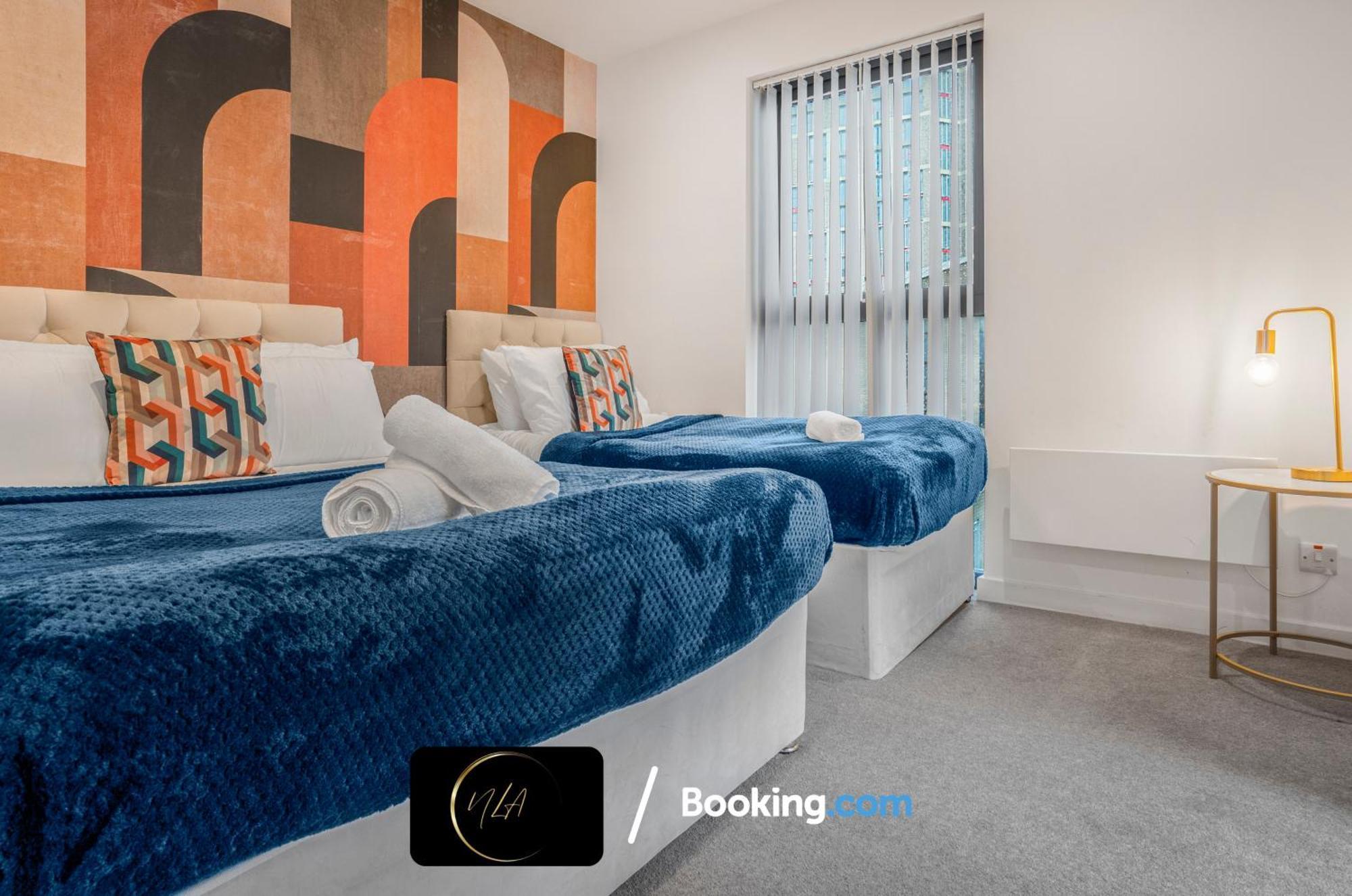 City Centre Apartment With Free Parking, 2 Bathrooms, Netflix And Wifi - Suitable For Contractors And Families - By Noor Luxury Accommodations Birmingham Eksteriør bilde